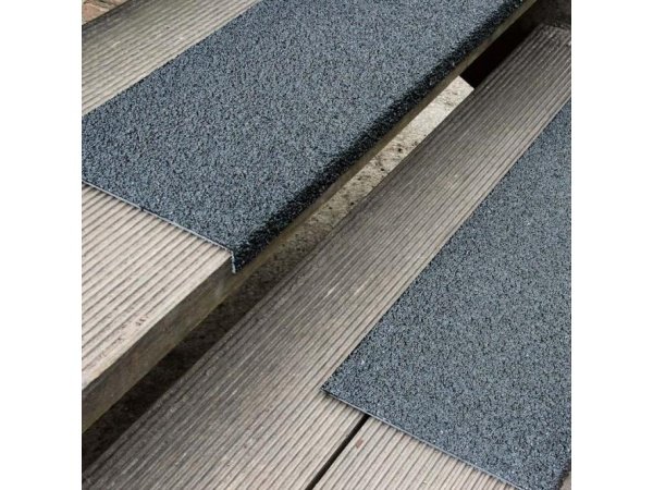 Thamus skridsik.GRP trappetrin