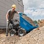 Scheppach minidumper DP3000. Miljøbilledet viser produktet i brug på byggeplads.