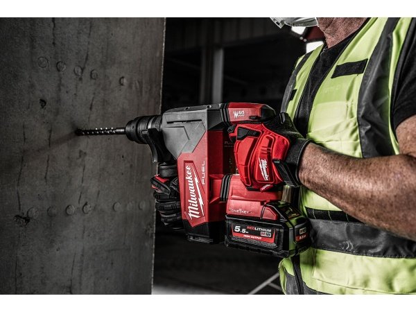 Milwaukee SDS-Plus borehammer