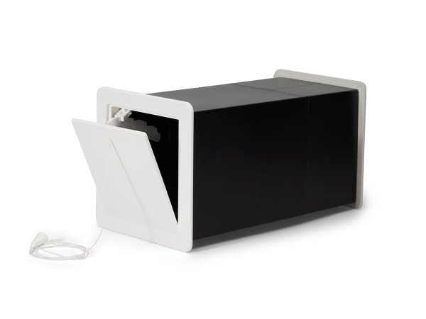 Viksa friskluftsventil type 1 grå/hvid, komplet sæt. Billedet viser produktet forfra.