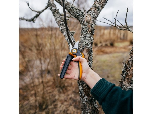 Fiskars PowerGear beskærersaks