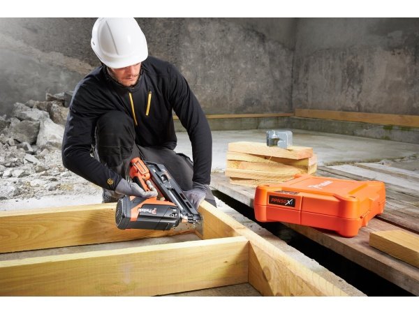 Paslode gasbeslagsømpistol