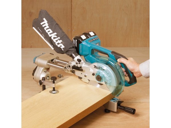 Makita akku kap-/geringssav