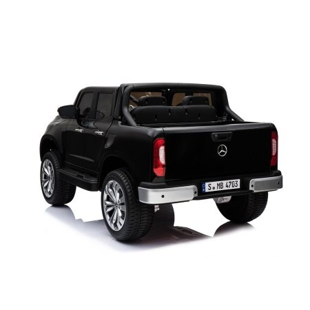 Mercedes X-Class