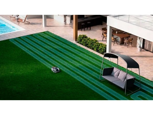 Sunseeker S5 robotplæneklipper. Produkt vises